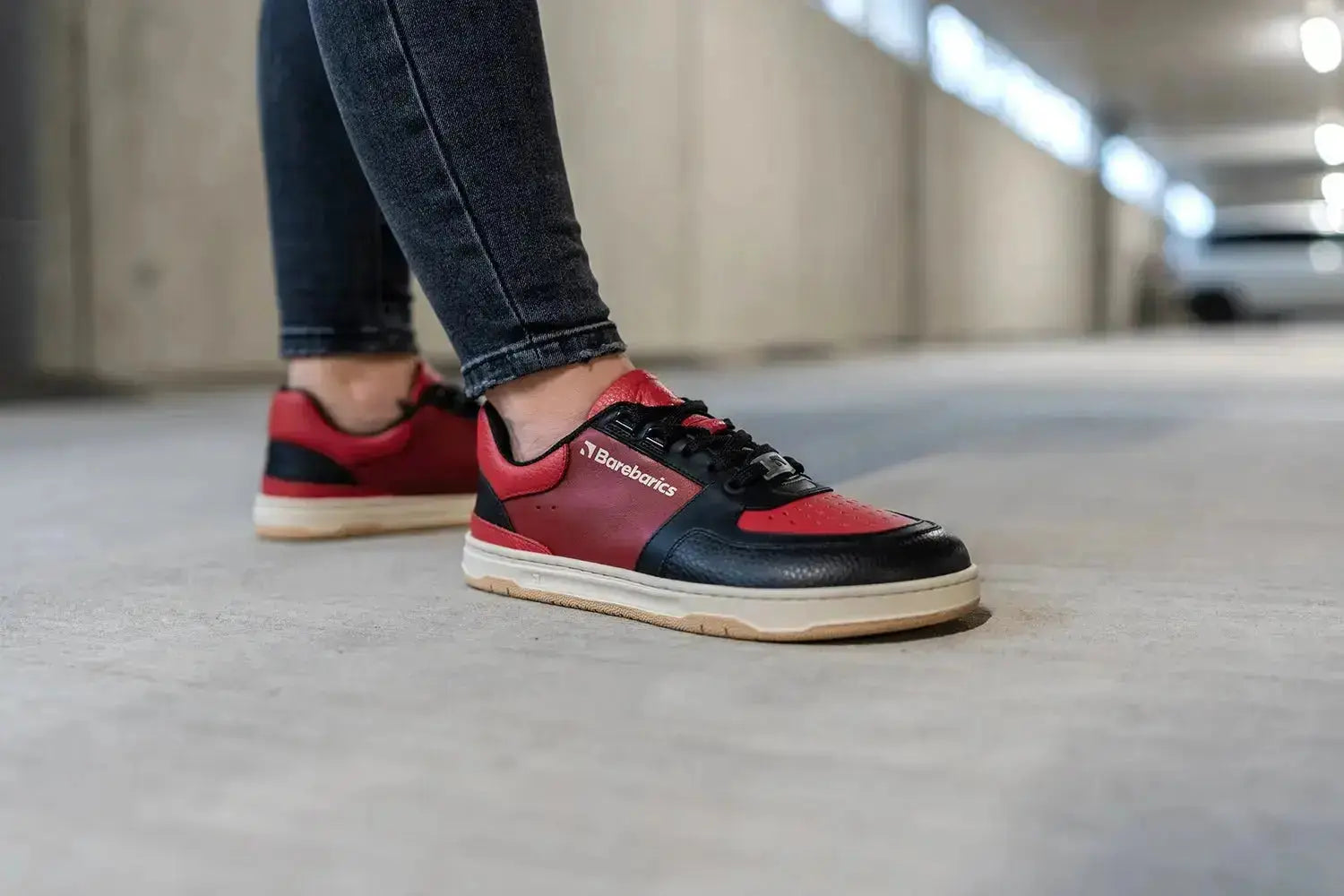 Barebarics - Wave Black & Red - Zapatillas barefoot unisex negro y rojo