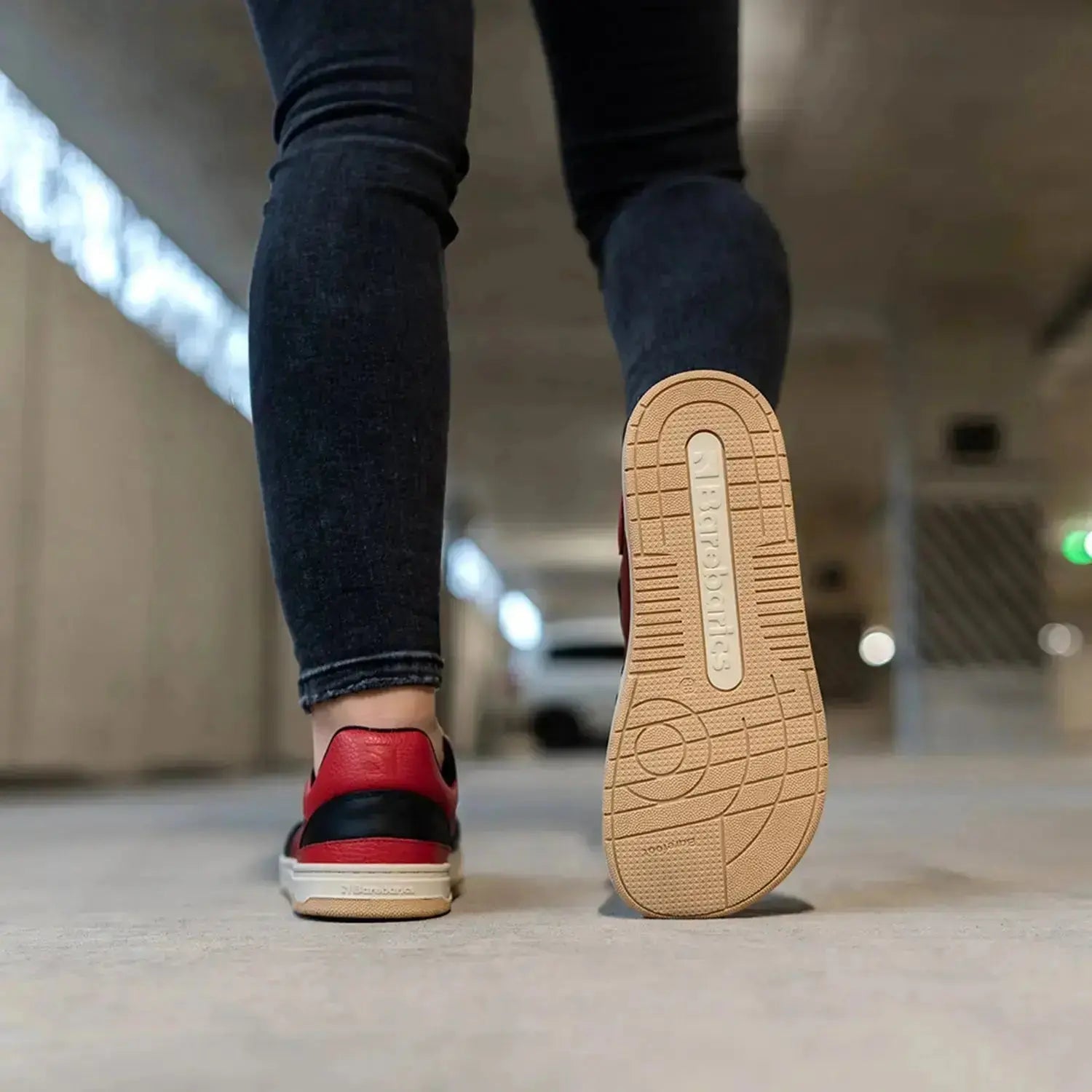Barebarics - Wave Black & Red - Zapatillas barefoot unisex negro y rojo