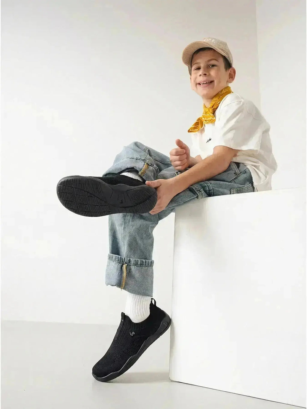 Be Lenka Kids - Luppo Junior All Black - Slip-on barefoot