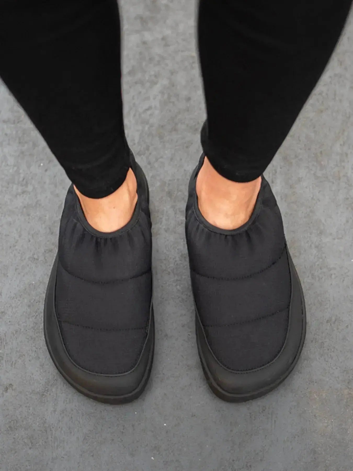 Be Lenka - Nimbus All Black - Calzado slip-on