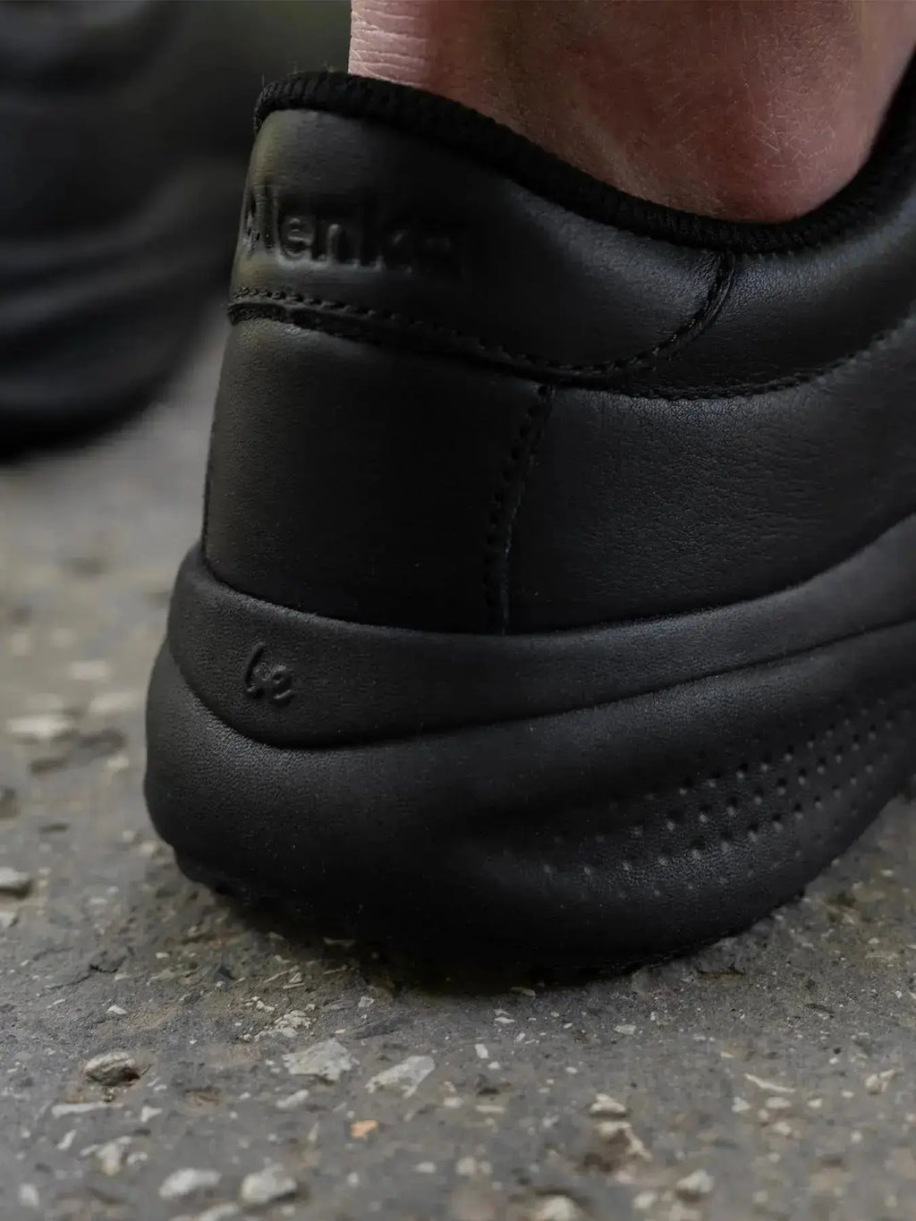 Be Lenka - Streetwise All Black - Zapatillas barefoot de transición unisex negras