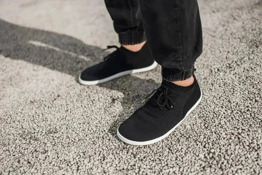 Be Lenka - Stride Black & White- Zapatillas barefoot unisex negras