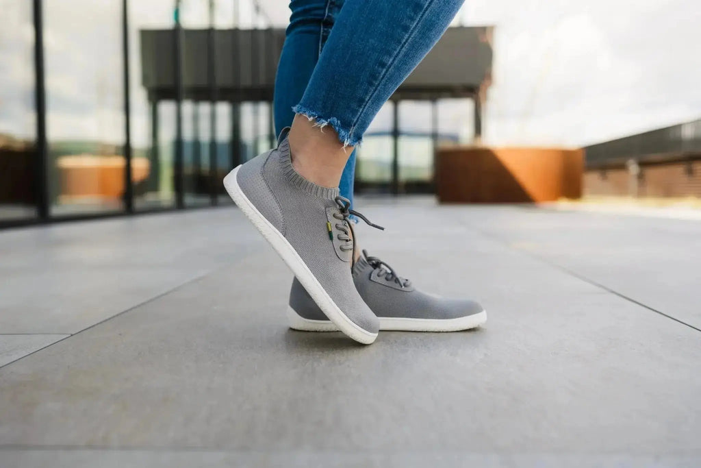 Be Lenka - Stride Grey & White - Zapatillas barefoot unisex grises talla 42