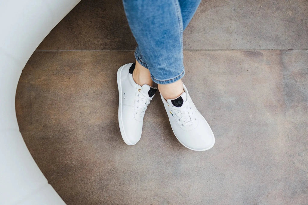Be Lenka - Royale White & Black - Zapatillas barefoot unisex blanco y negro