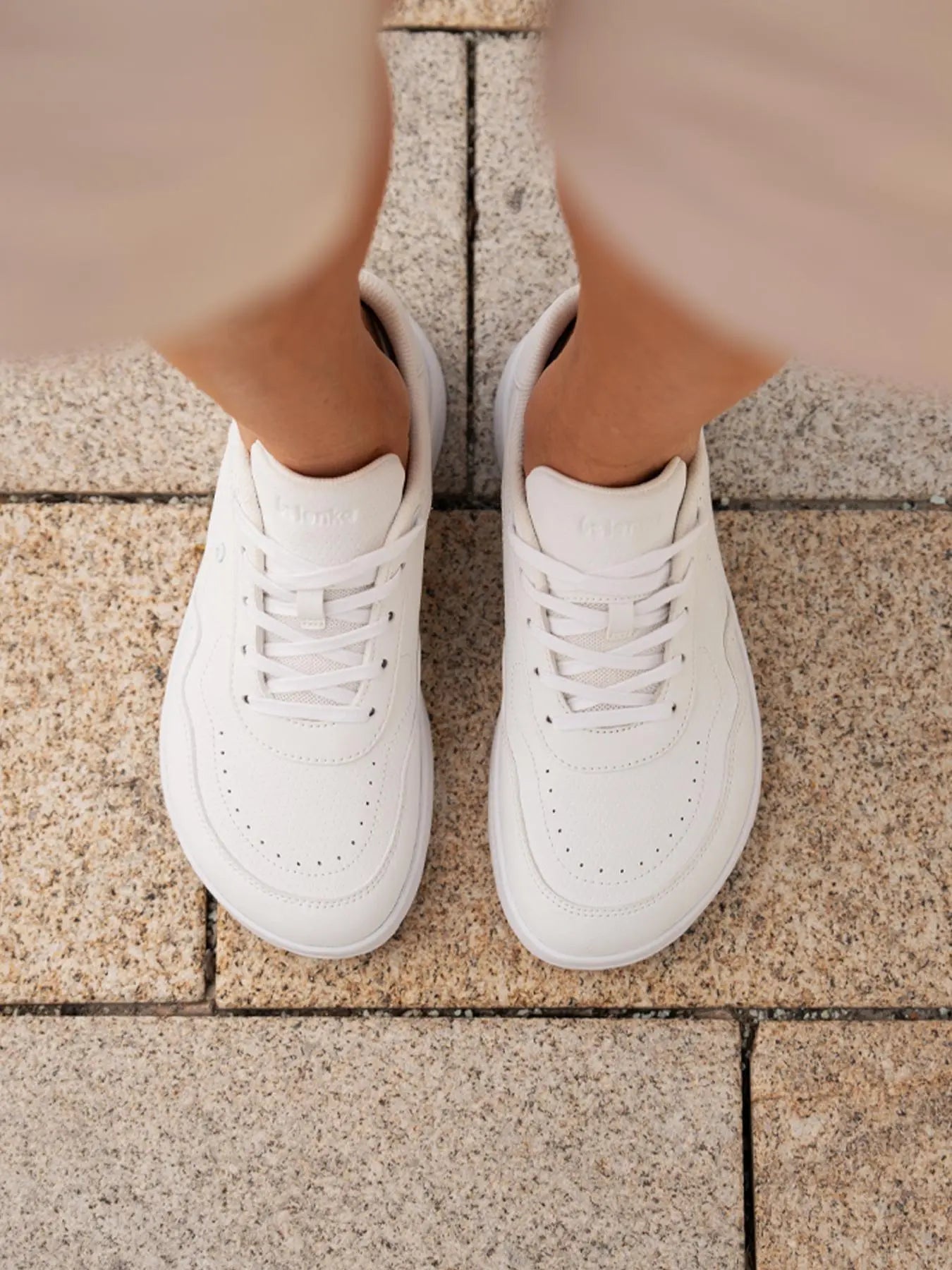 Be Lenka - Sydney All White - Zapatillas barefoot de transición para mujer blancas
