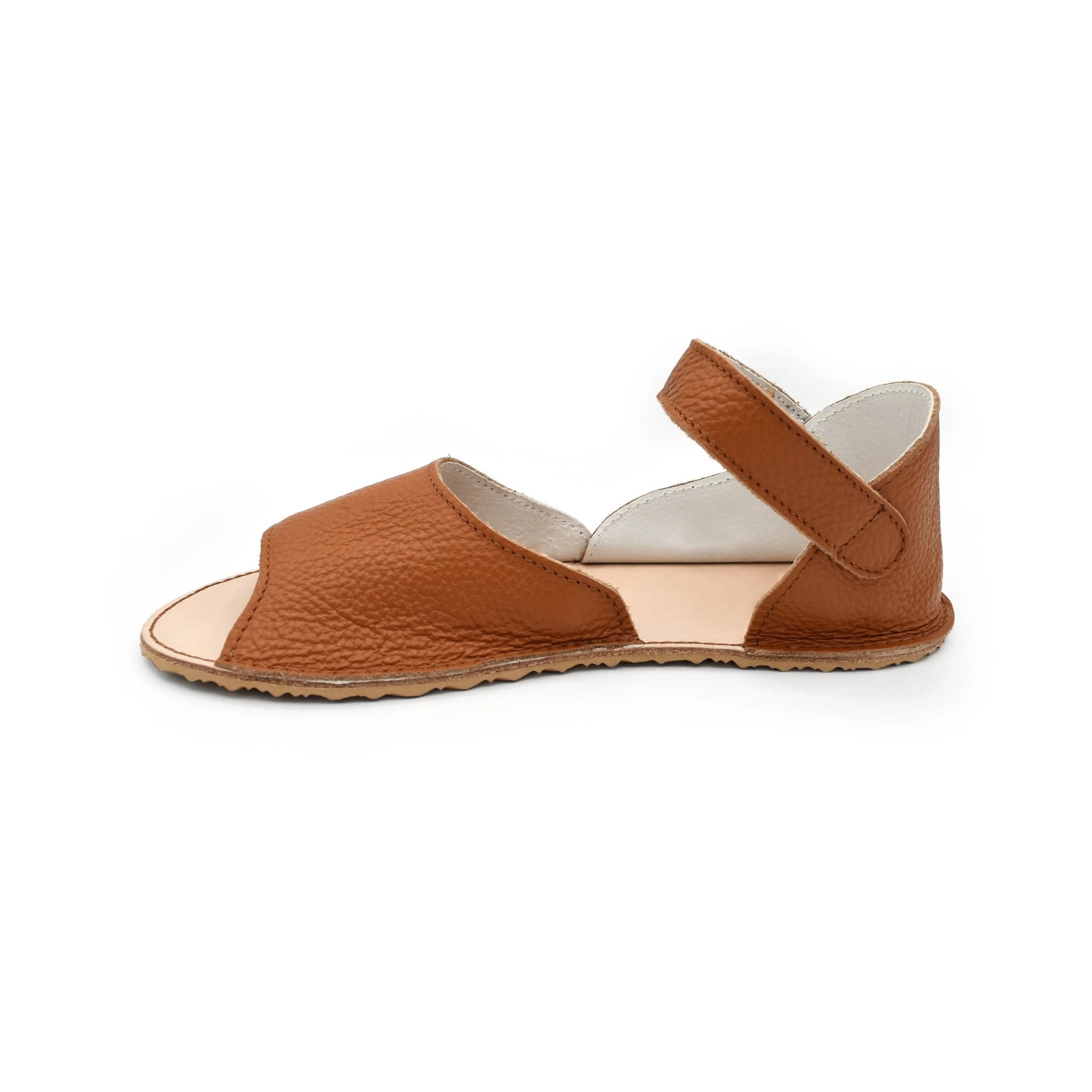 Cacles Barefoot - Akumal Hazelnut - Sandalias minimalistas marrones para mujer
