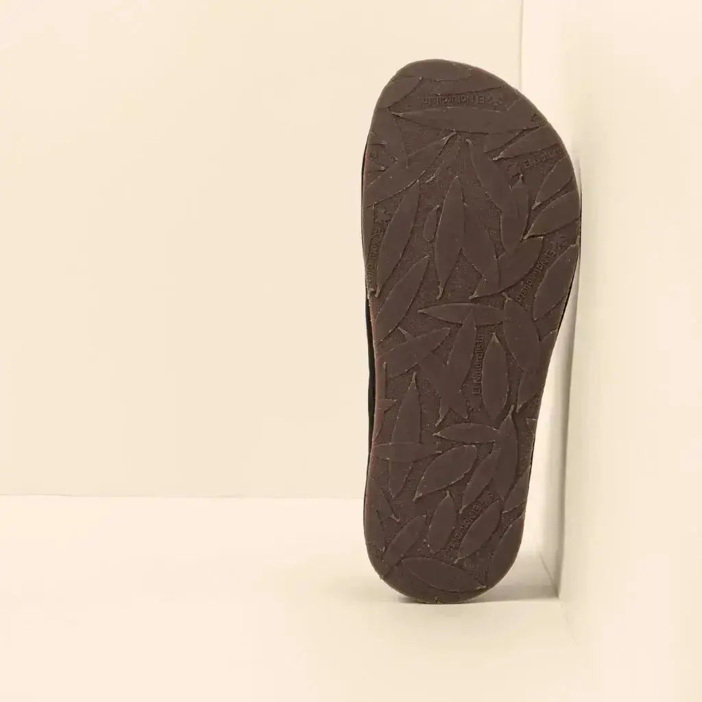 El Naturalista Bare 5671 Noir - Chaussures minimalistes "pisacacas"