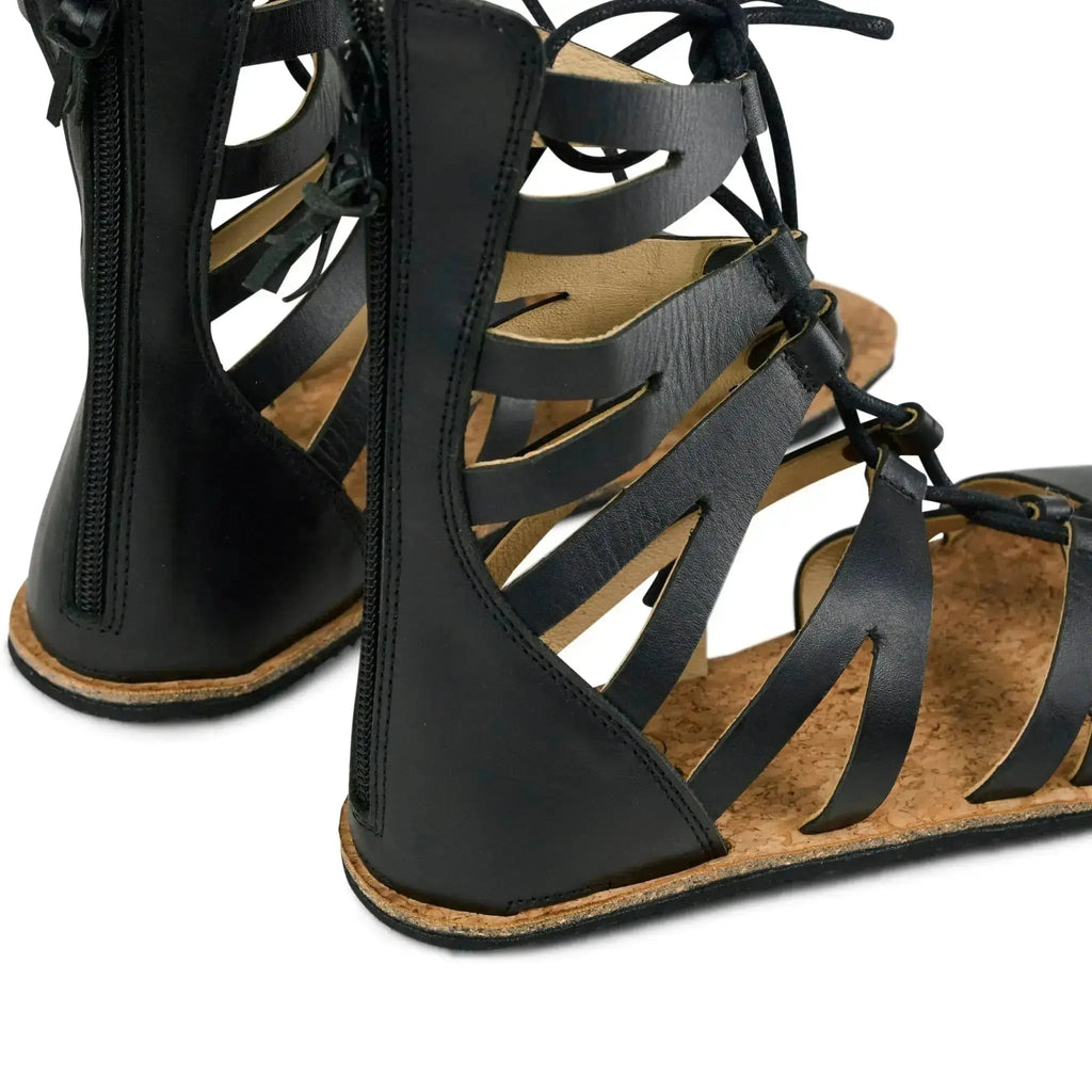 Koel Arina Napa Black - sandales barefoot romaines à lacets