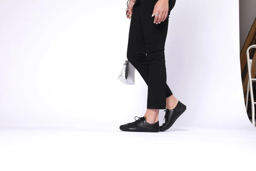 Leguano - Marilyn Schwarz - Zapatos Barefoot Elegantes de cuero