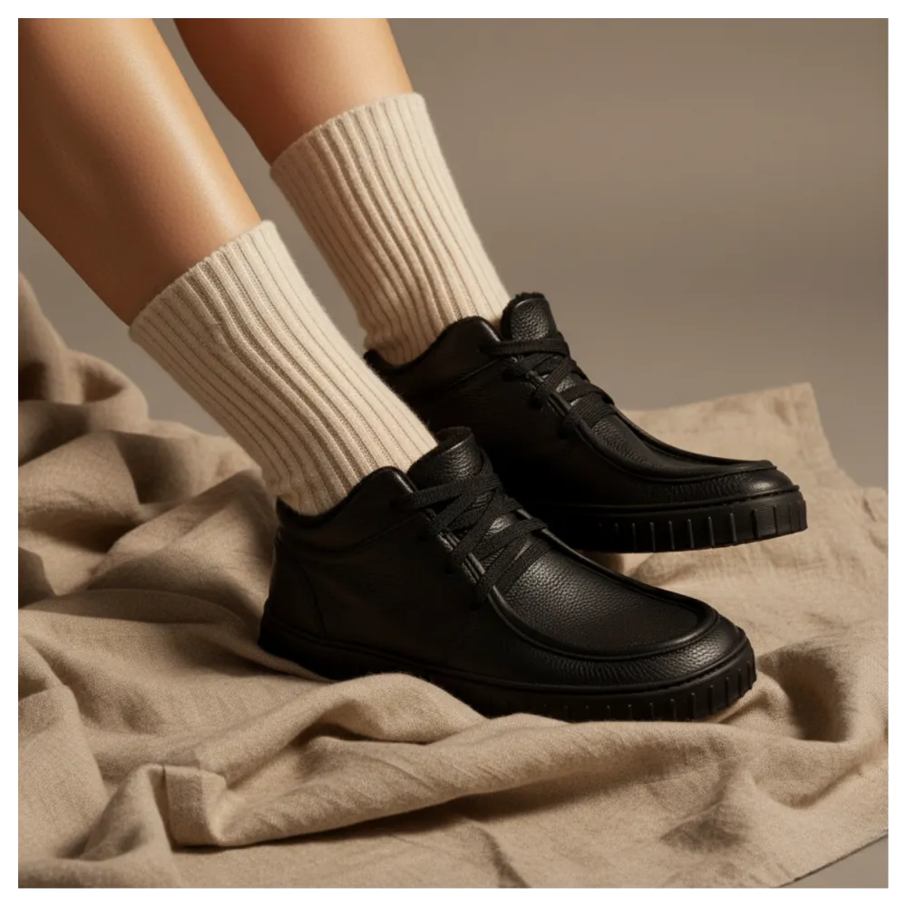 Magical Shoes Monet Black - Botines barefoot calientes estilo mocasín negros-Botines-Magical Shoes-Cacles Barefoot