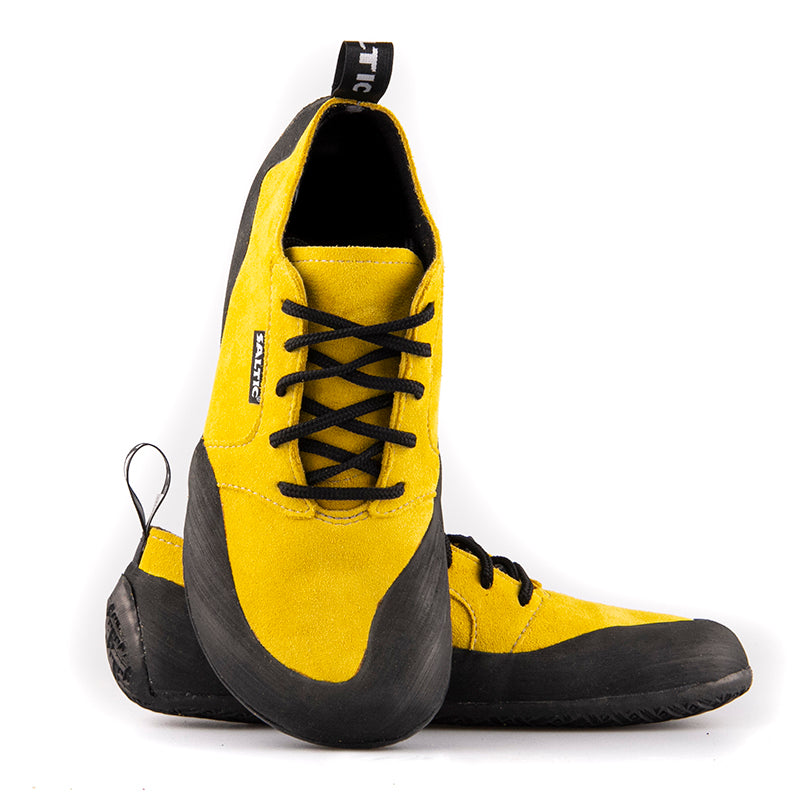 Saltic Outdoor Flat Yellow - Zapatillas barefoot unisex para senderismo amarillas