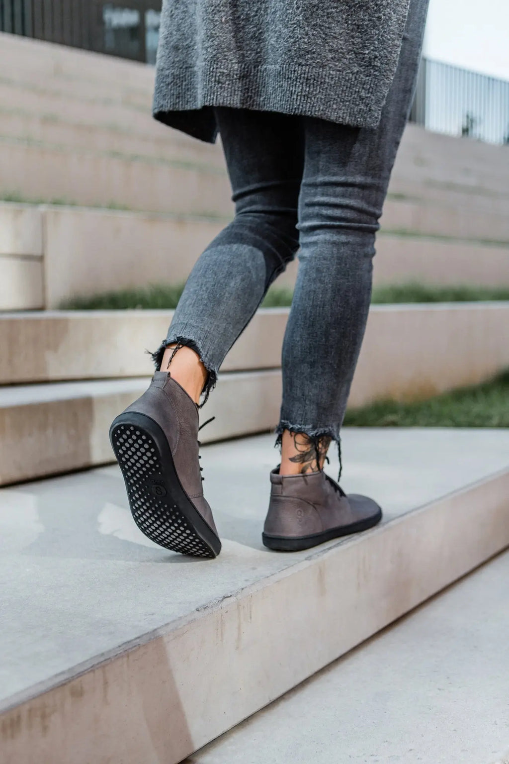 Shapen - Berry Dark Grey - Zapatos barefoot
