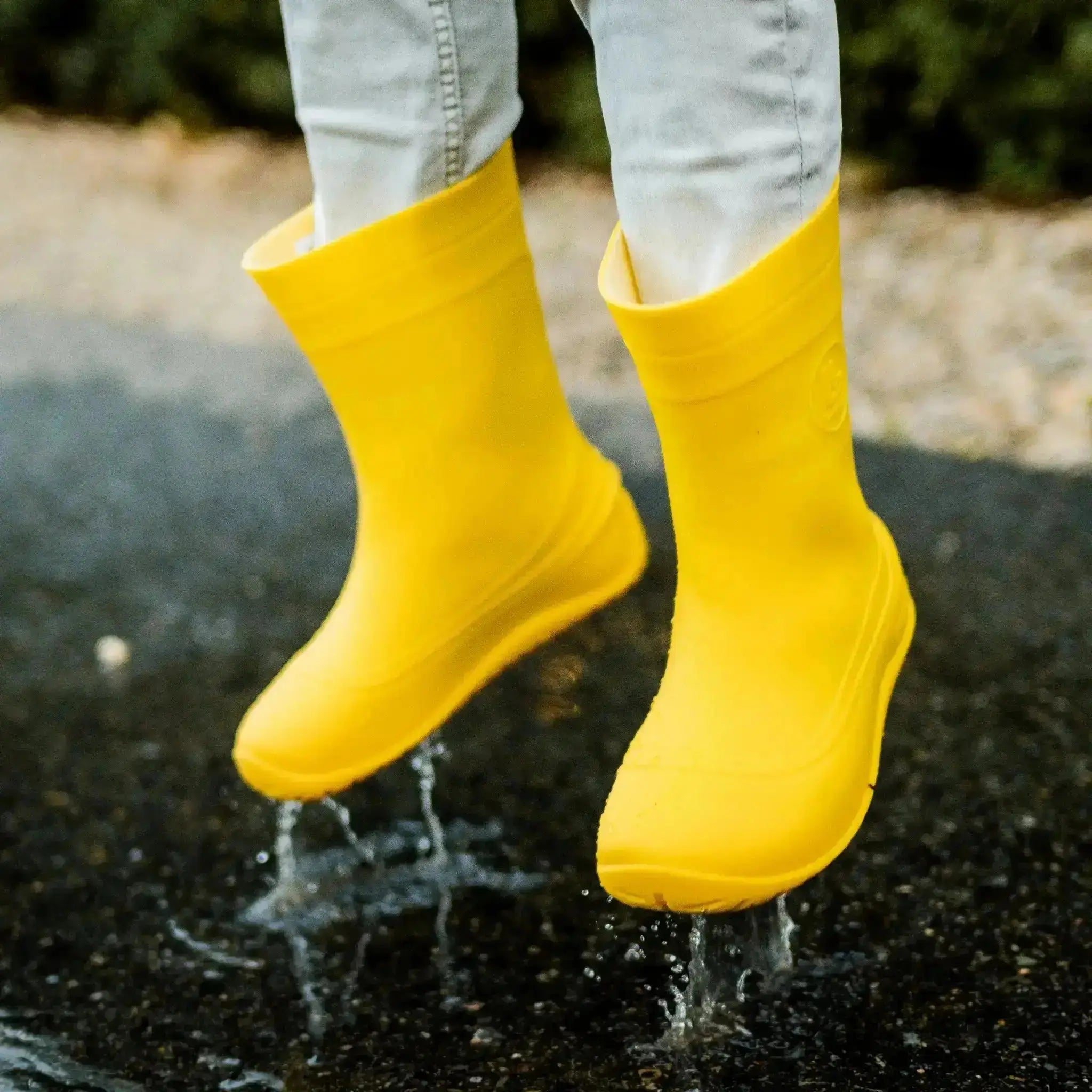 Crave - Monsoon Yellow - Botas de agua barefoot infantiles amarillas