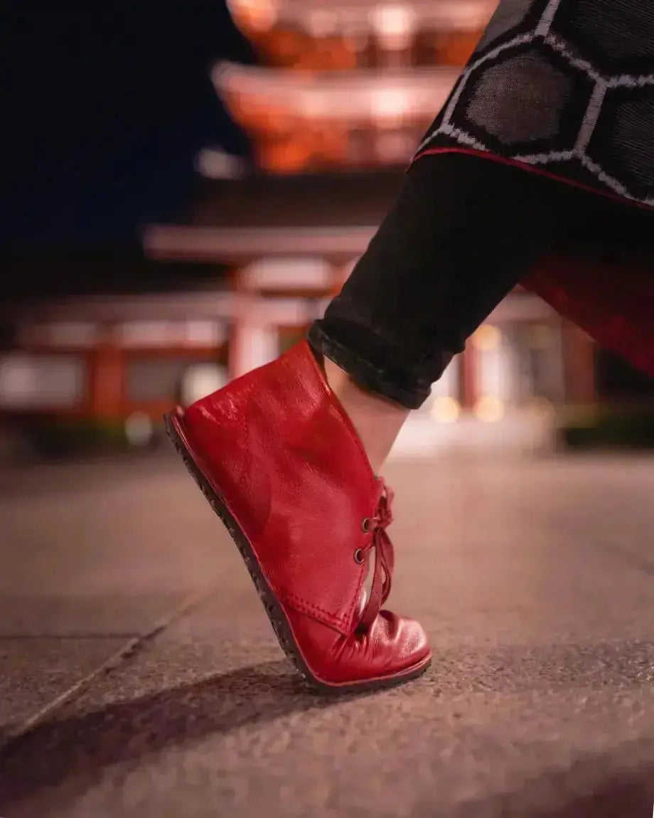 Gaucho Ninja - Barefoot Pals Red Napa - Botines Barefoot unisex rojos