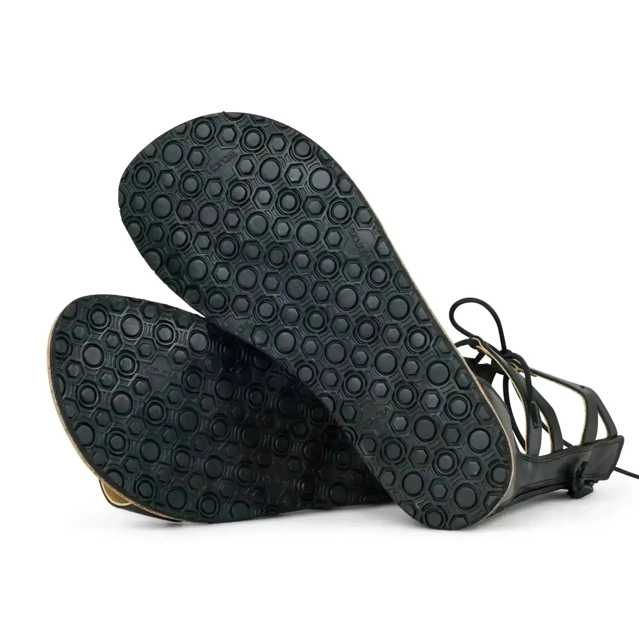 Koel Arina Napa Black - sandalias barefoot romanas de cordones negras para mujer