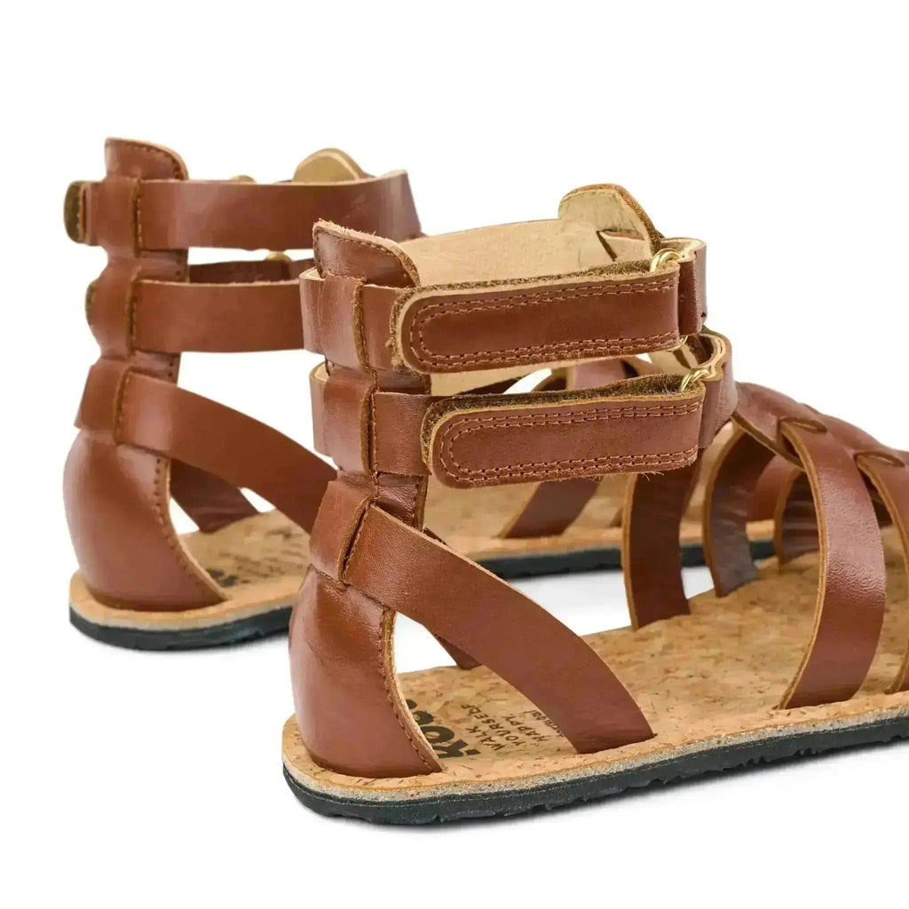 Koel - Aurelia Napa Cognac - sandalias romanas barefoot marrones para mujer