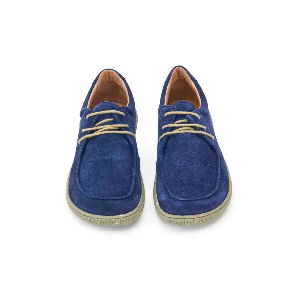 Koel - Fago Suede Navy - Náuticos barefoot "Wallabee" unisex