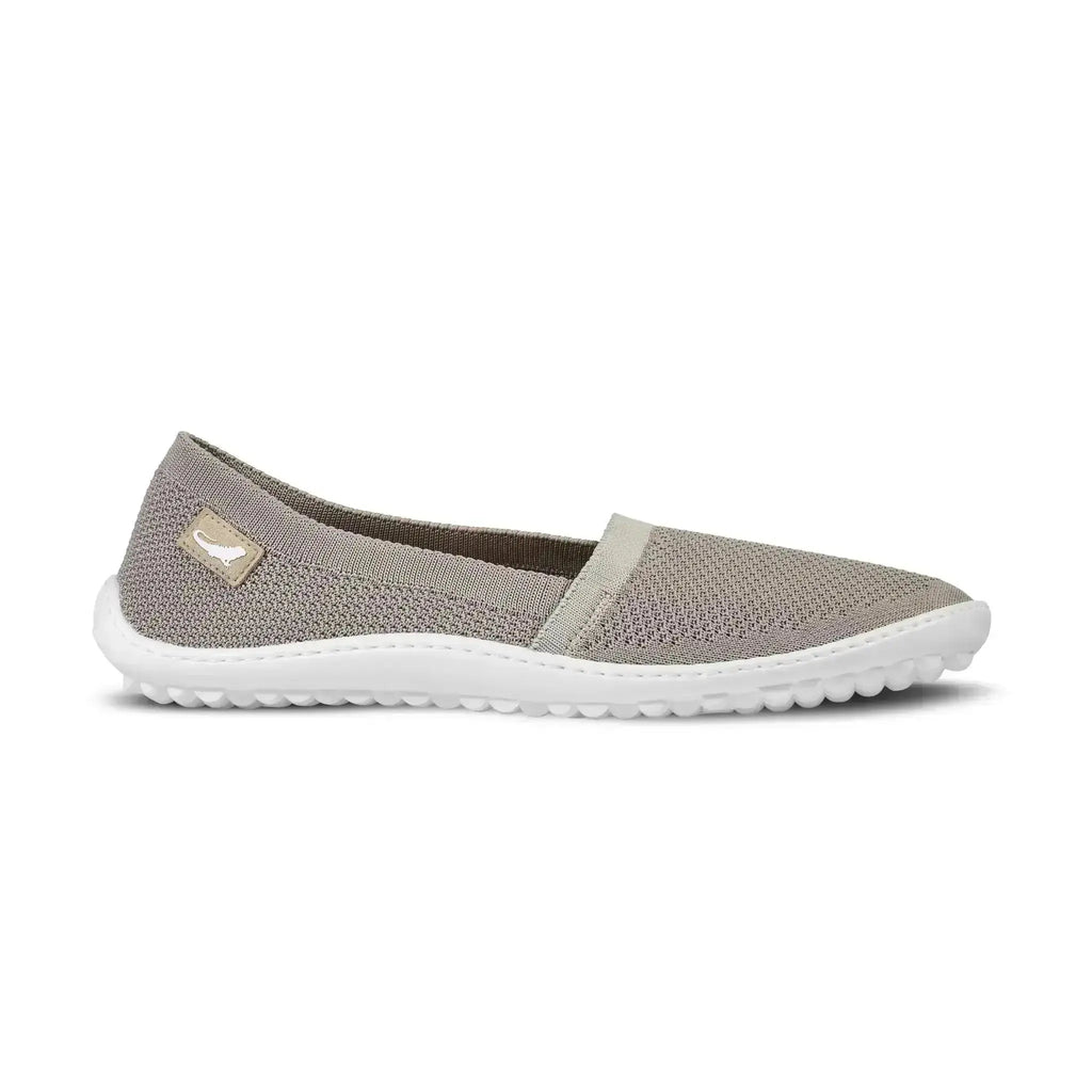 Leguano Slip-ons Flair Sand - Zapatillas barefoot ligeras para mujer