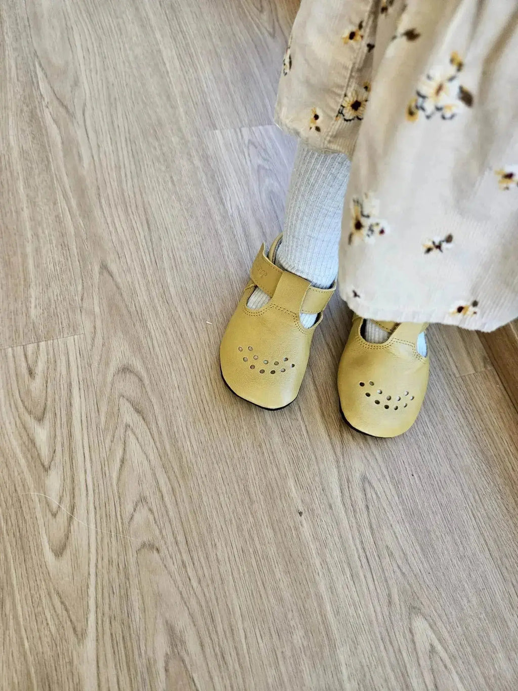 OmaKing Mutsu Yellow - zapatos respetuosos de primeros pasos amarillo