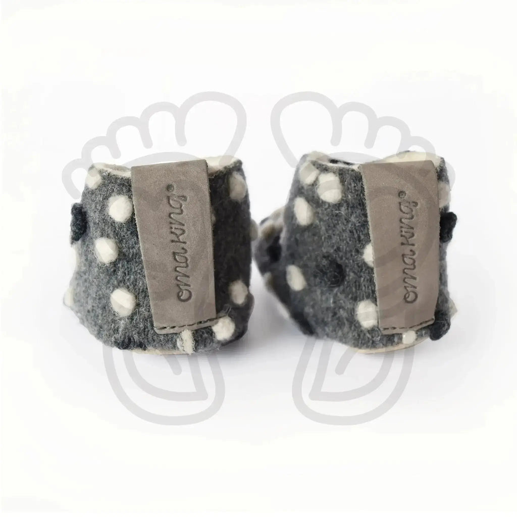 Omaking - Kaku Grey with dots - zapatillas de casa respetuosas infantiles calentitas de lana azules
