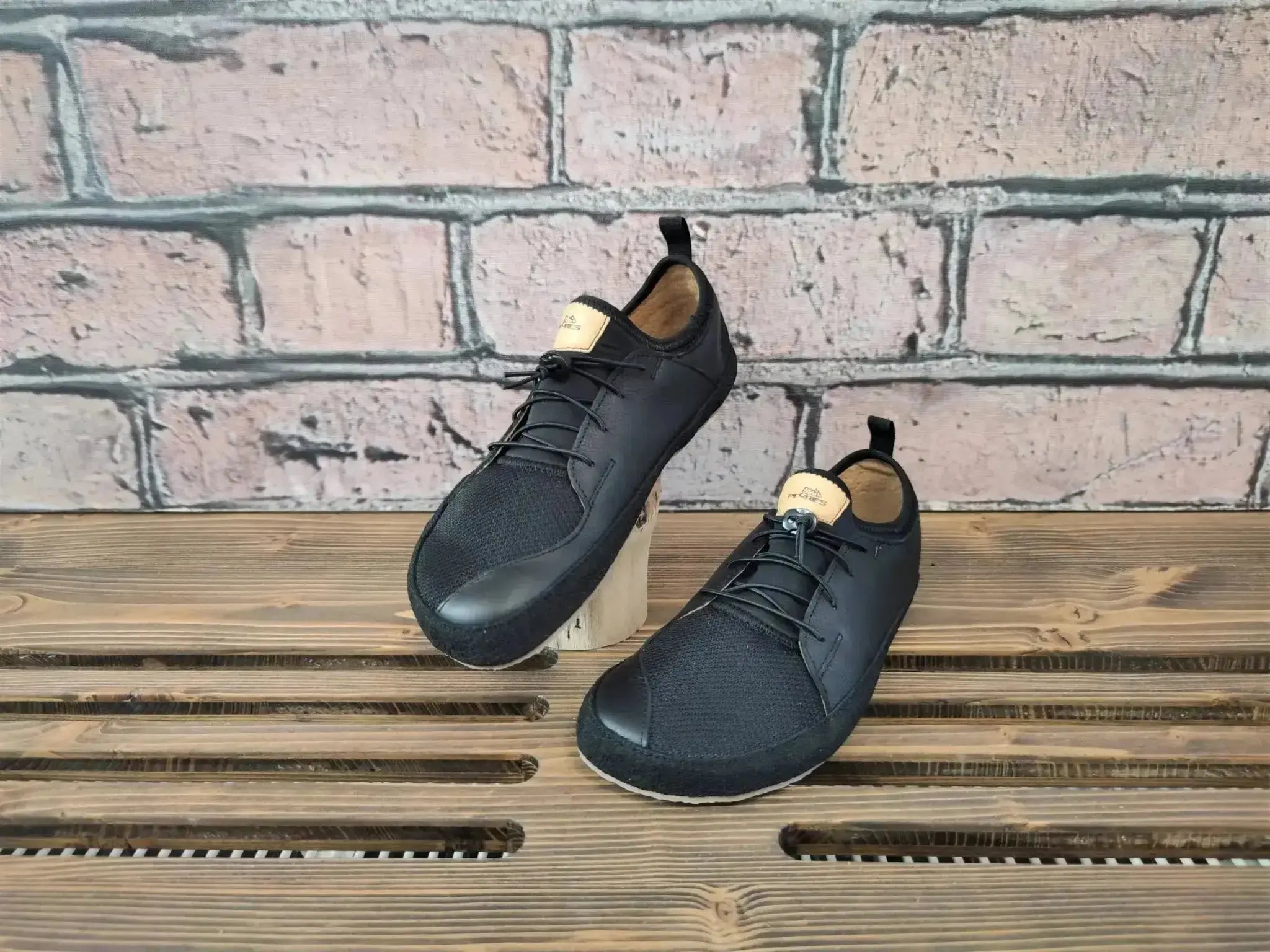 Pegres - BF33 - sneakers barefoot - negros