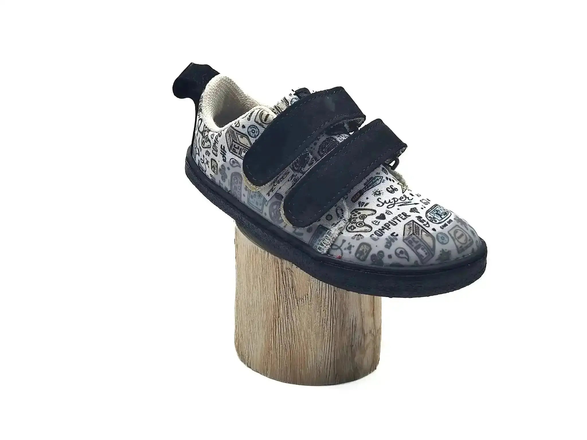 Pegres - BF57U gaming - lonetas barefoot infantiles negras con estampado de videojuegos