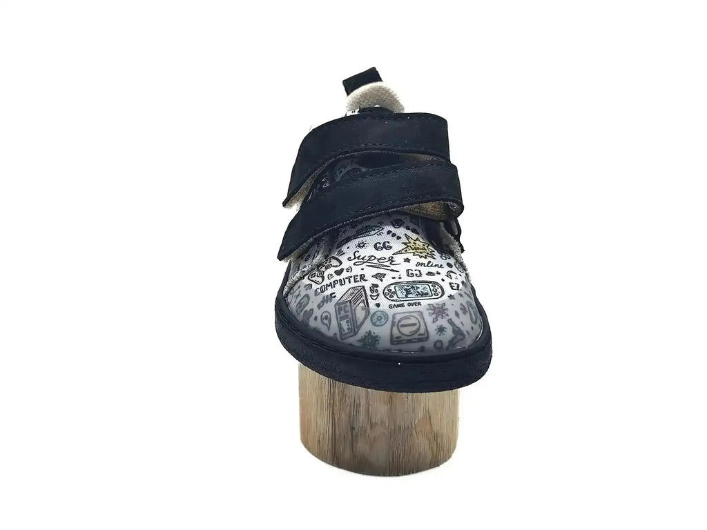 Pegres - BF57U gaming - lonetas barefoot infantiles negras con estampado de videojuegos
