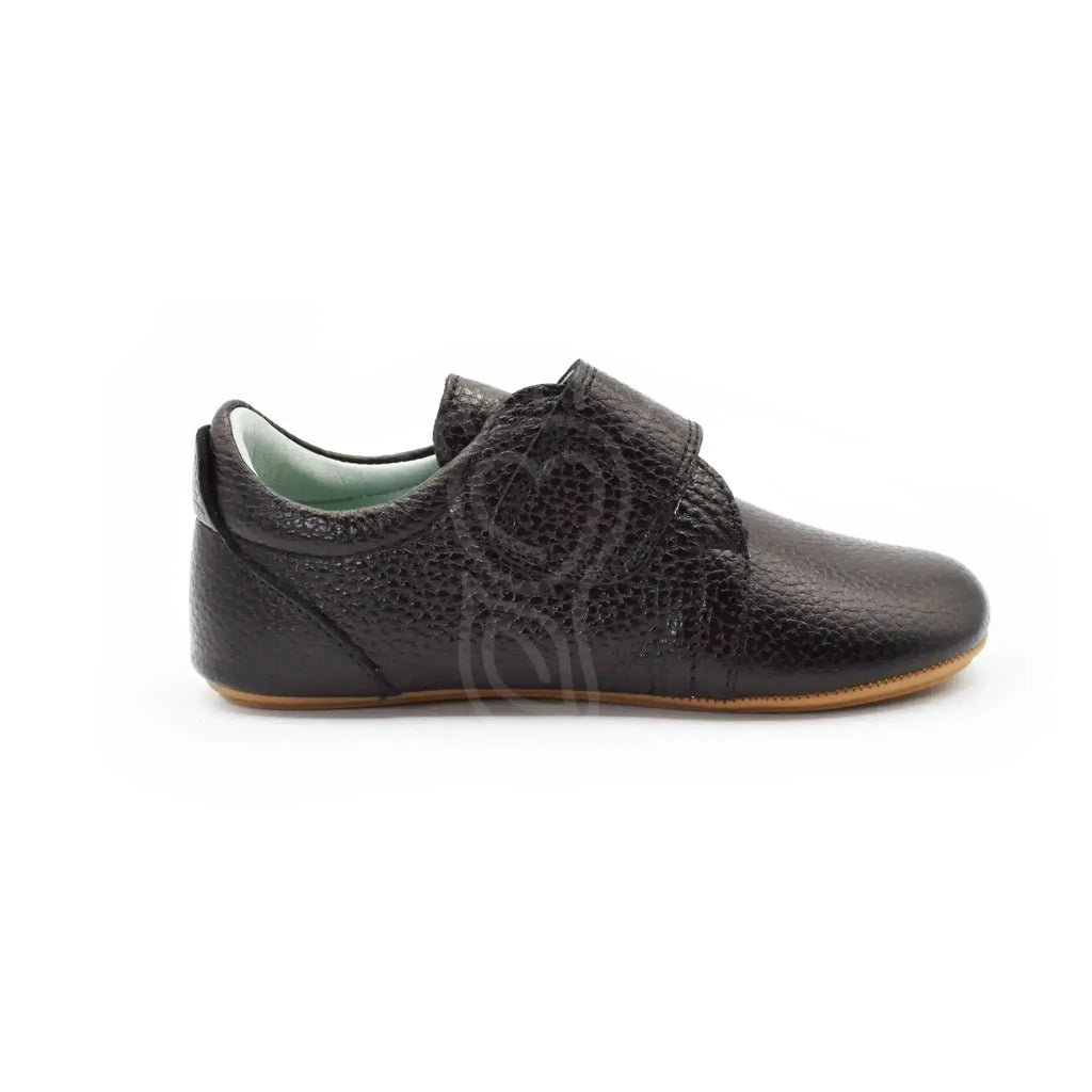 Poco Nido - Mighty Shoes Black - Zapato Colegial Barefoot - Negro