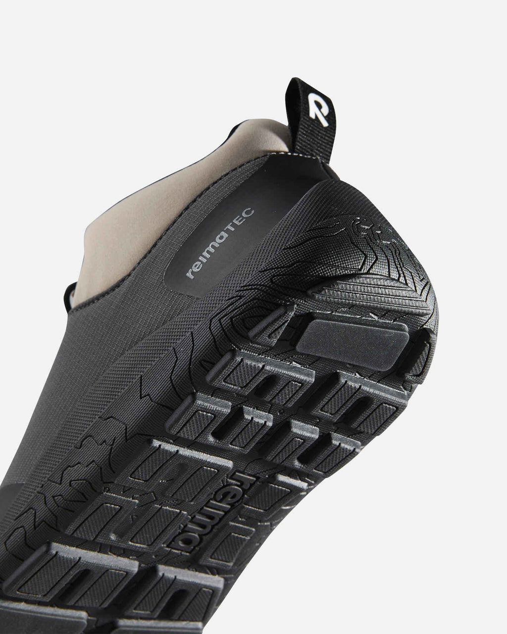 Reima - Sankari Soft Black - botines de senderismo barefoot infantiles negros