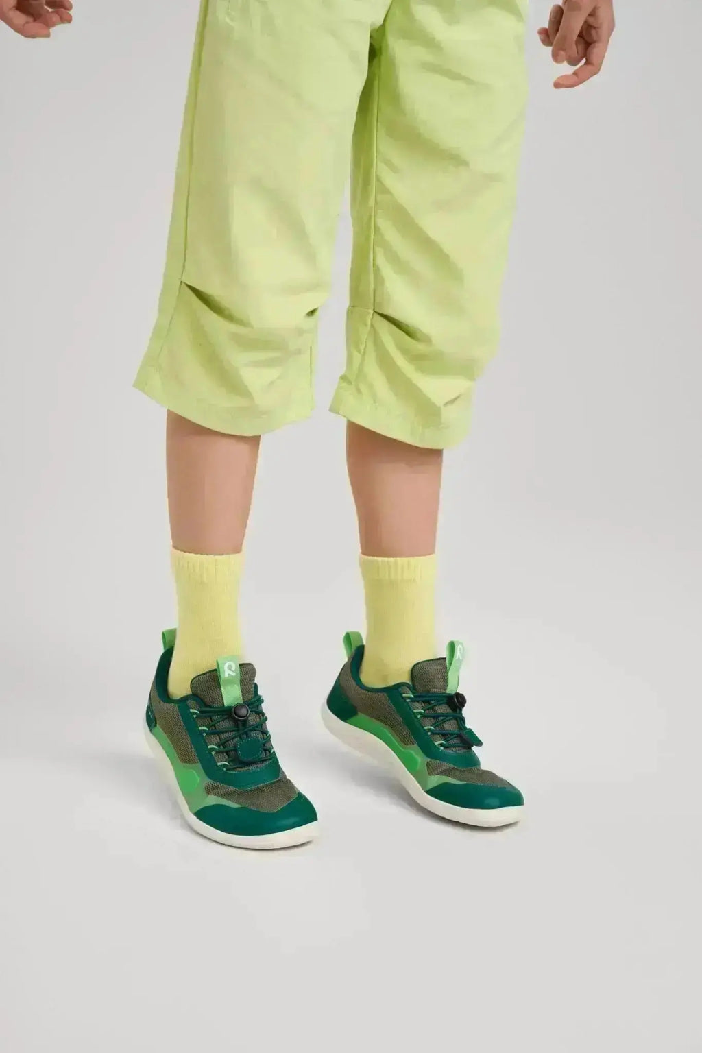 Reima - Tallustelu '25 Greyish Green - Zapatillas barefoot impermeables infantiles verde