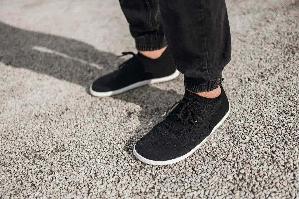 Be Lenka - Stride Black & White- Zapatillas barefoot unisex negras