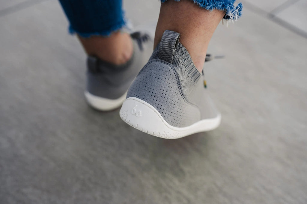 Be Lenka - Stride Grey & White - Zapatillas barefoot unisex grises talla 42