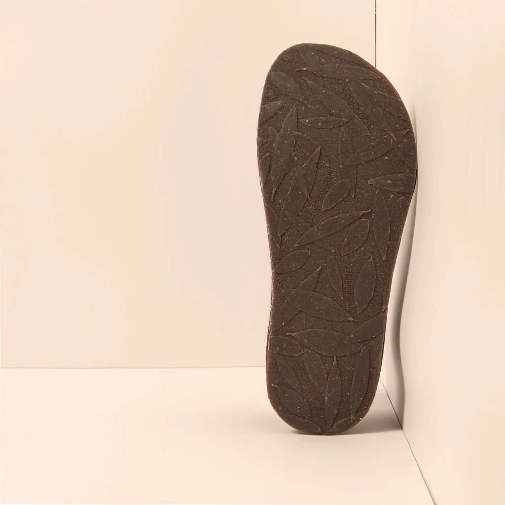 El Naturalista 5672C Bare Pleasant Black - Botines "pisacacas" barefoot calientes negros