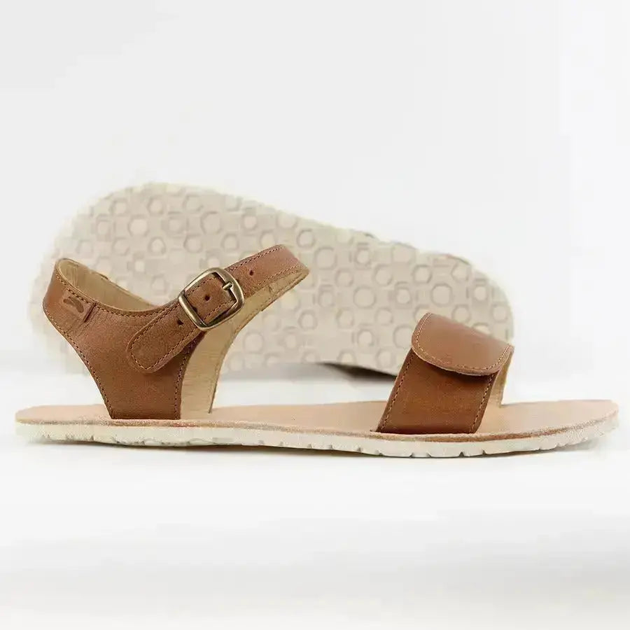 Tikki - Vibe Cream - Sandalias barefoot marrones para mujer